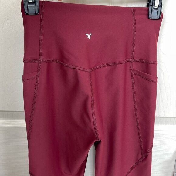 Old Navy High Rise Powersoft Side Pocket 7/8 Leggings (Scarlet Oak) - Small - Picture 7 of 13